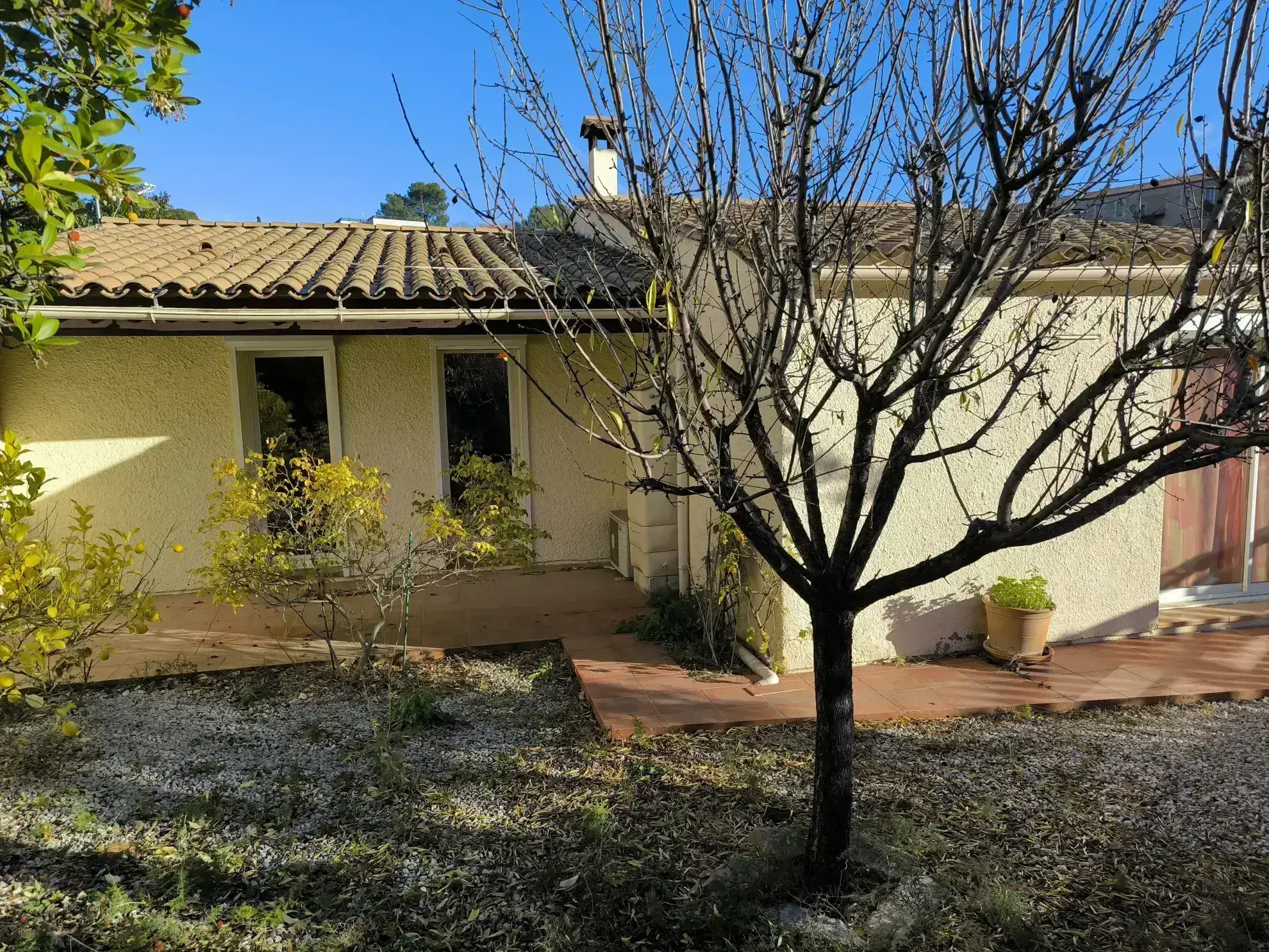 Villa T4 à Béziers avec Garage et Jardin 