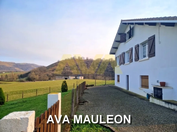Maison plain pied avec 3 chambres à Mauleon-Ordiarp