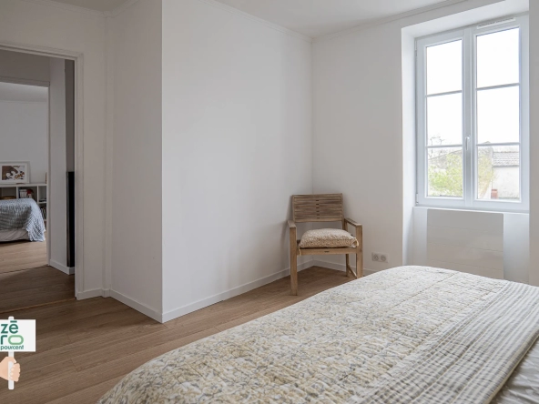 Maison en pierre rénovée à Magnils-Reigniers 
