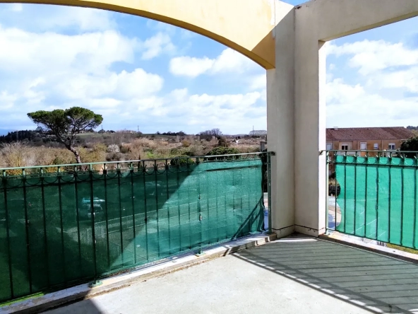 Bel appartement T3 récemment construit au 'Domaine des Lices', Carcassonne 