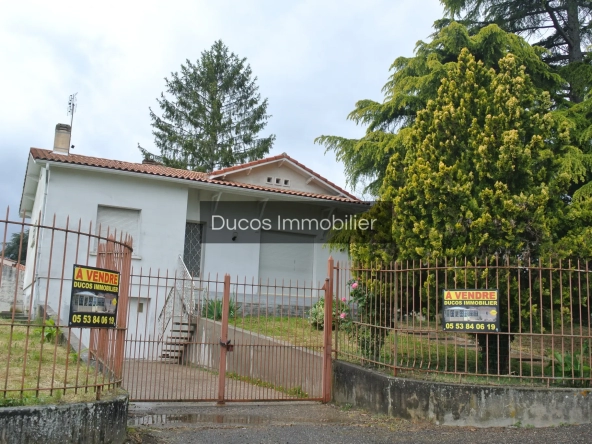 Maison plain pied à rénover avec jardin à Marmande