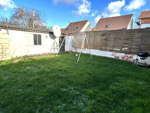 Maison 5 pièces de 90m2 avec jardin à Vaujours 