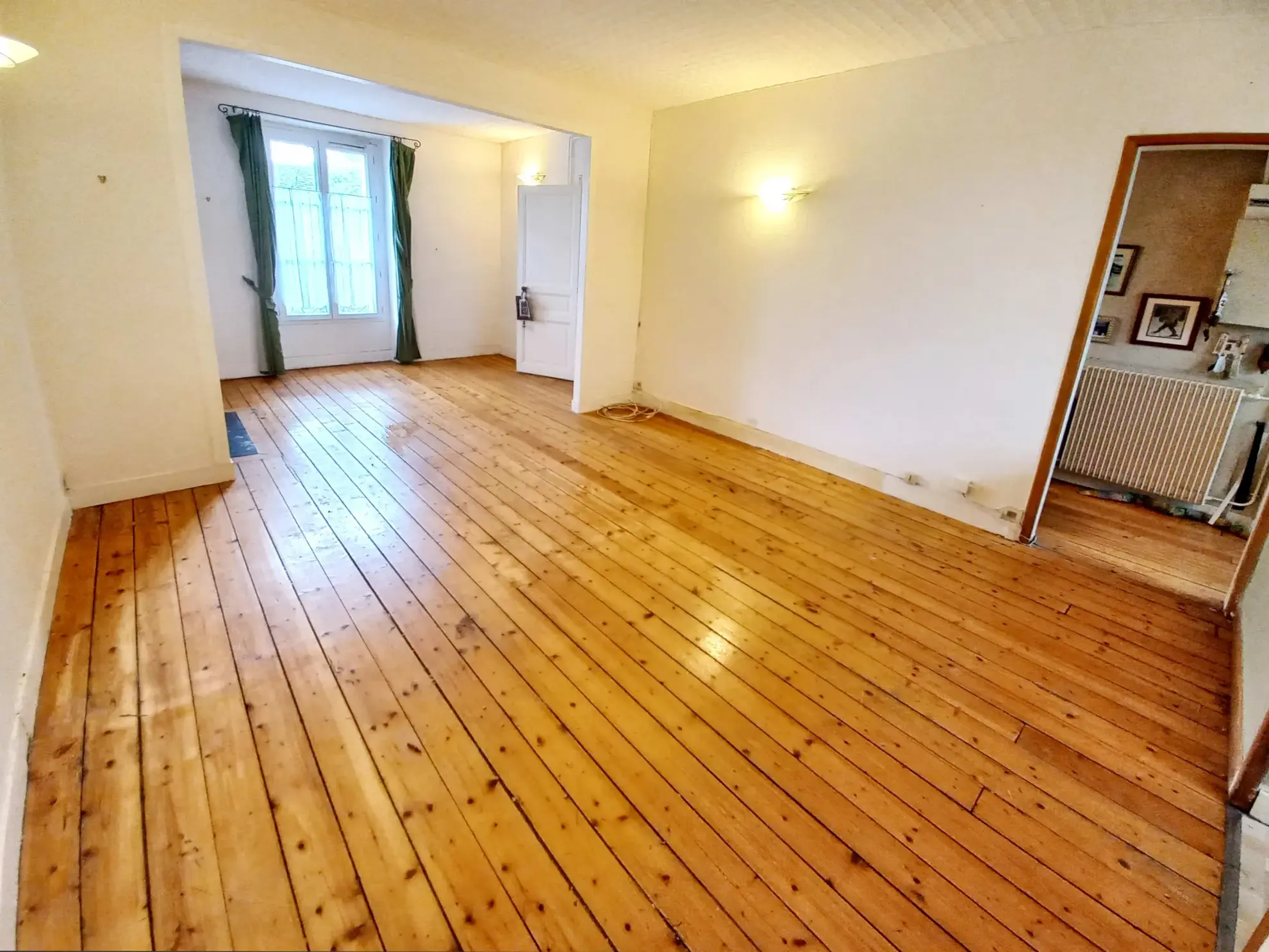 Appartement 2/3 pièces à Créteil avec belle hauteur sous plafond 
