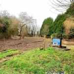 Terrain constructible de 1845m2 à Meulles, Calvados