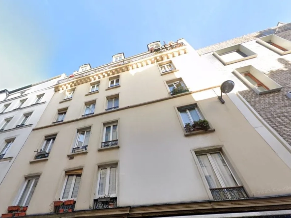 Chambre de Service avec Vue Dégagée à Paris 18
