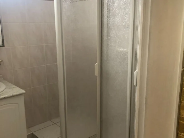 Bel appartement T3 avec cave et box sécurisé à Beaumont 