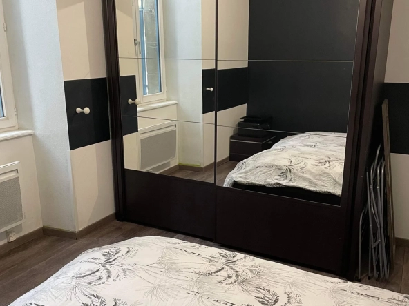 Pontarlier Renovated 3-Room Apartment with Cellar 