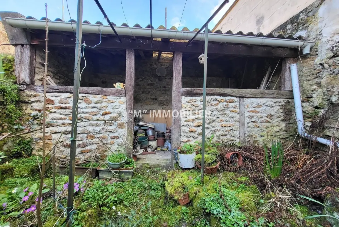 Maison de Pays avec 3 Chambres à 7mn de la Gare de Saacy 