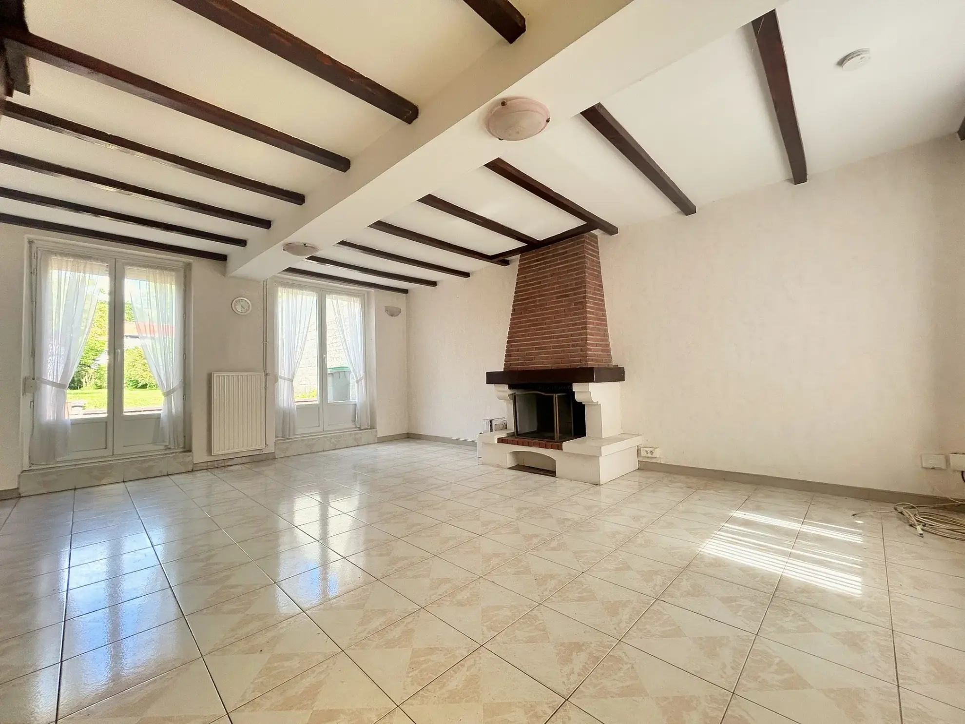 Maison Mitoyenne avec Garage à Rénover à Mouvaux 