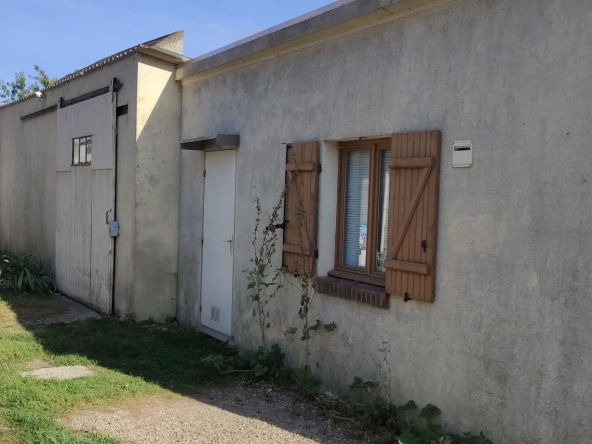 Maison Ancienne Rénovée à Sainville 