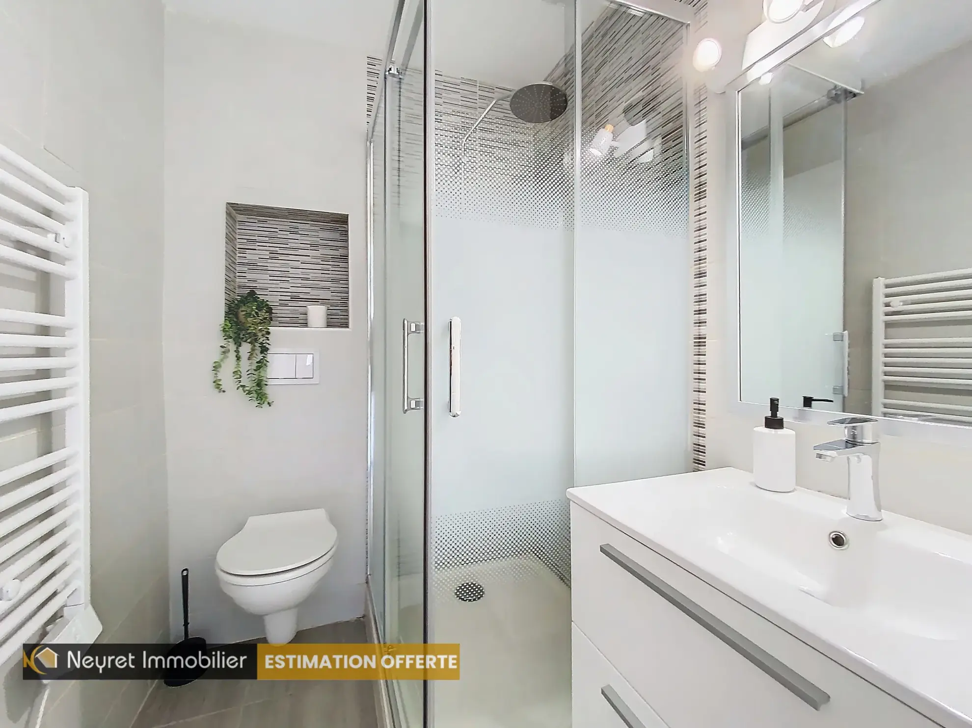 Studio à Brignais vendu avec mobilier 