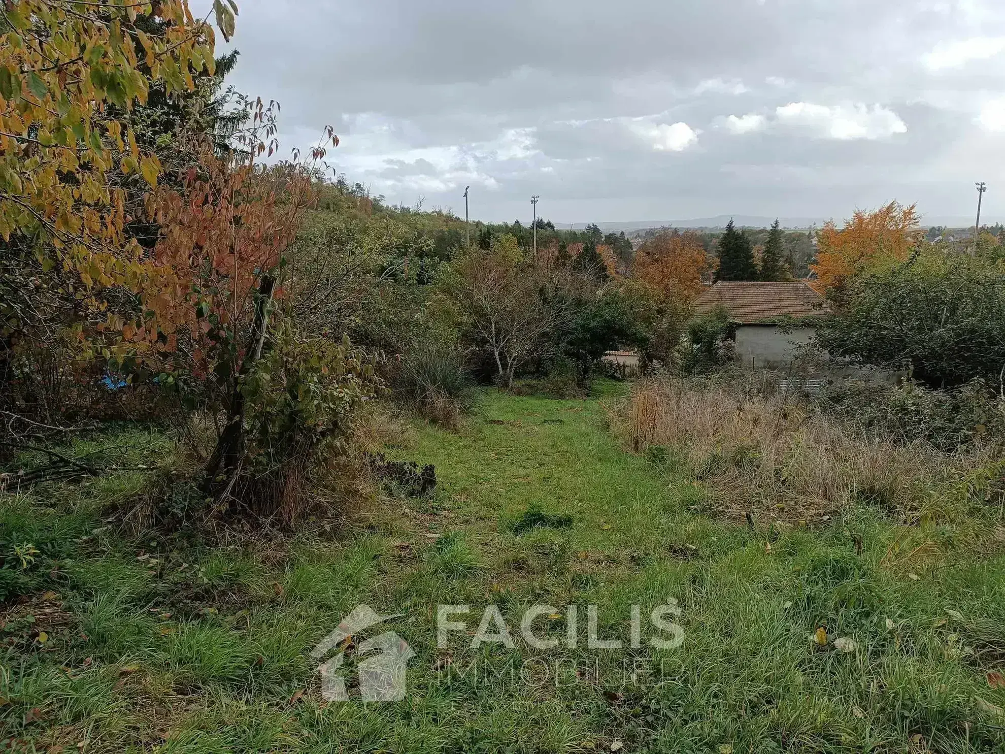 Terrain constructible de 791 m2 à vendre sur Le Creusot 