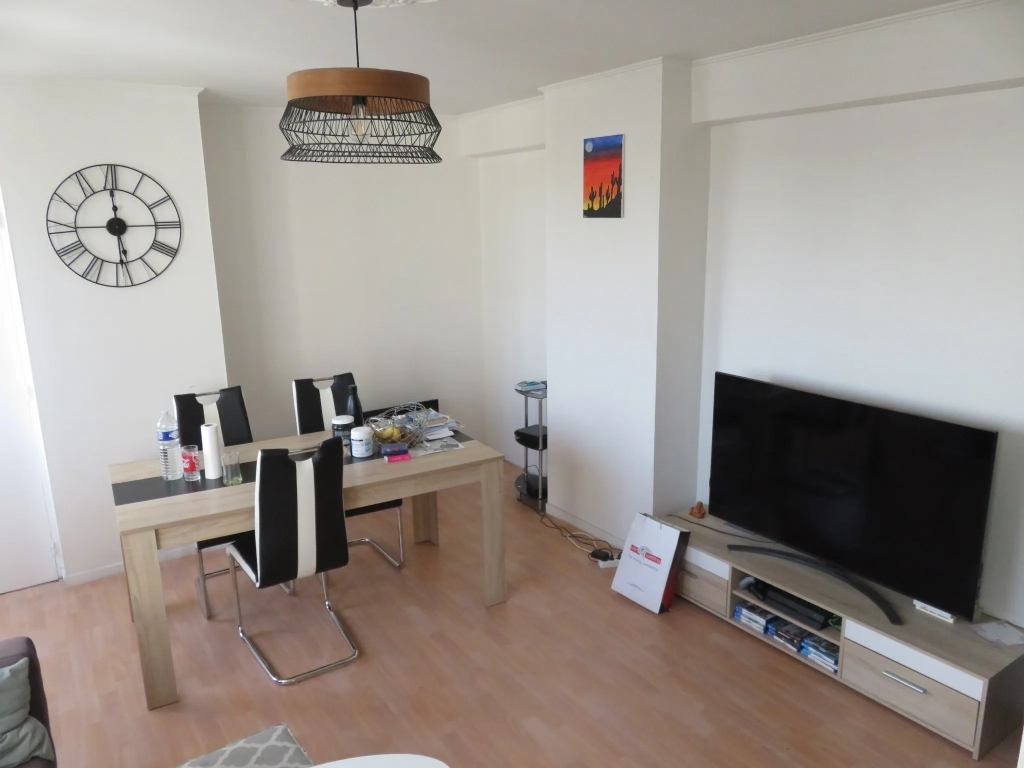 Appartement F3 à Dunkerque avec Terrasse et Parking