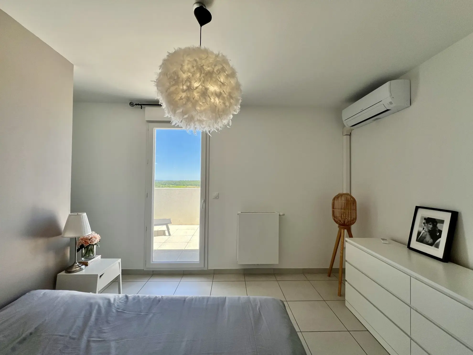 Appartement T3 à RESTINCLIERES avec Terrasse Profonde et Vue Panoramique 