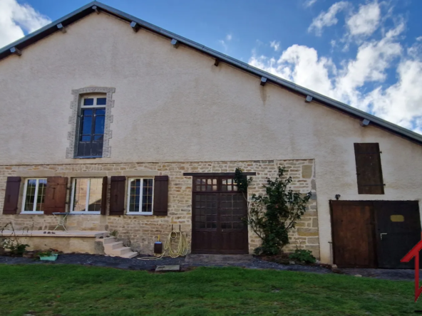 Charmante Maison de Caractère en pierre à Pierremont sur Amance 