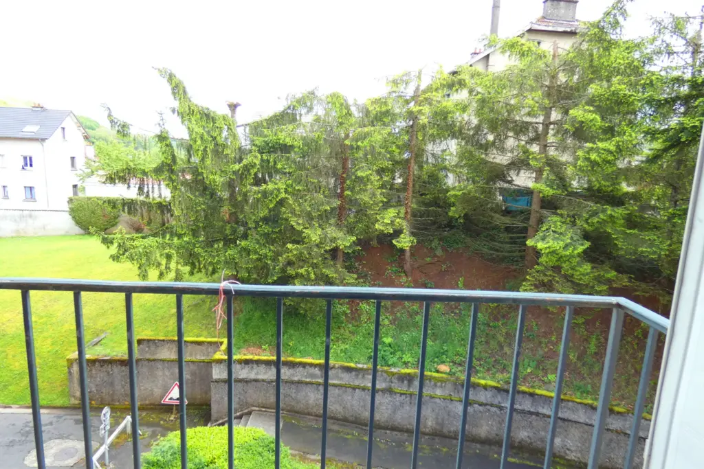 Appartement T3 avec Ascenseur et Jolie Vue Dégagée à Saint Joseph, Aurillac
