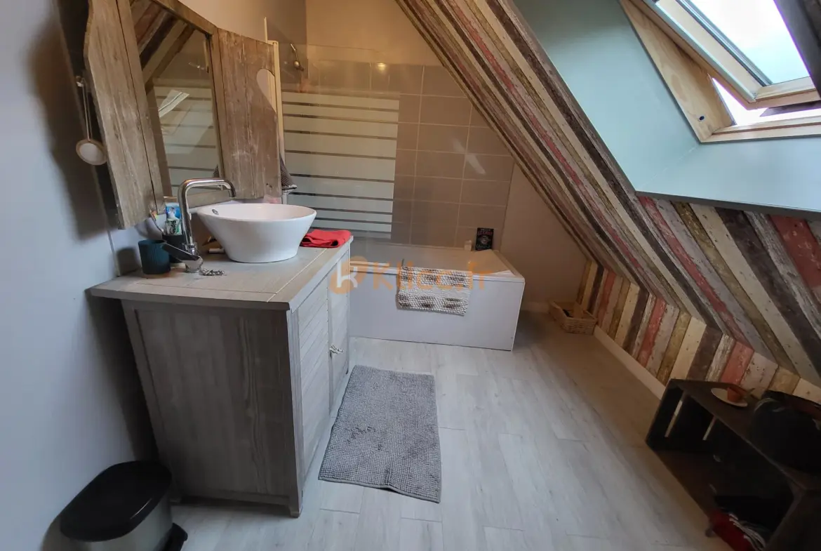 Belle Maison de 122 m2 à Yvetot avec Terrasse et Garage 