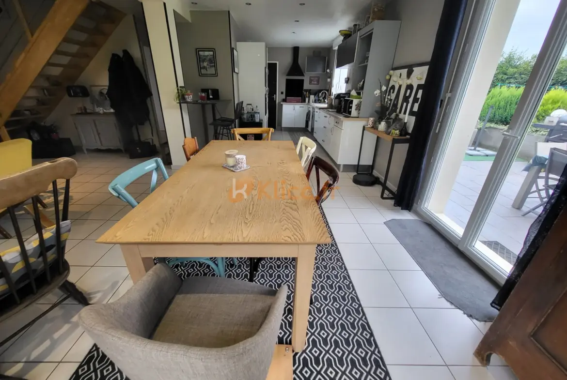 Belle Maison de 122 m2 à Yvetot avec Terrasse et Garage 