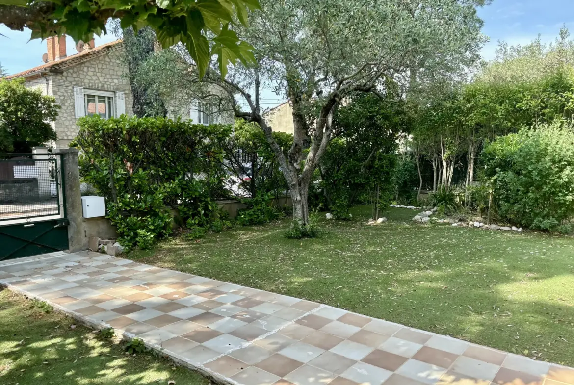 Villa de plain pied à Vaison la Romaine 