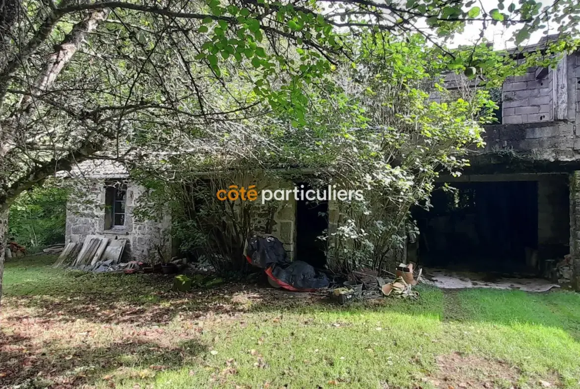 Maison de pays à Laguenne : charme et potentiel de rénovation 