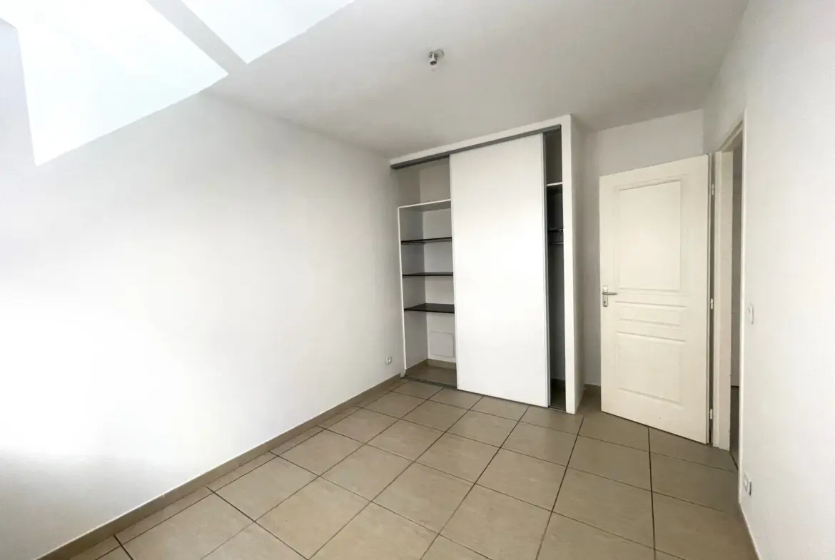 Appartement T3 58m2 Saint Roch Toulon 