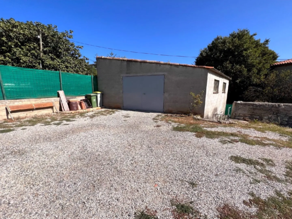 Terrain de 309m2 à Meyreuil - 199 000 € 