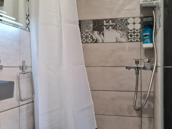 Appartement T3 duplex et studio à AGDE 