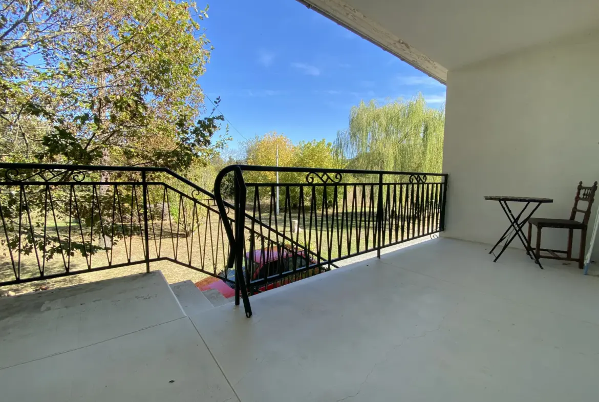 Maison 5 chambres avec piscine à Penne d'Agenais 