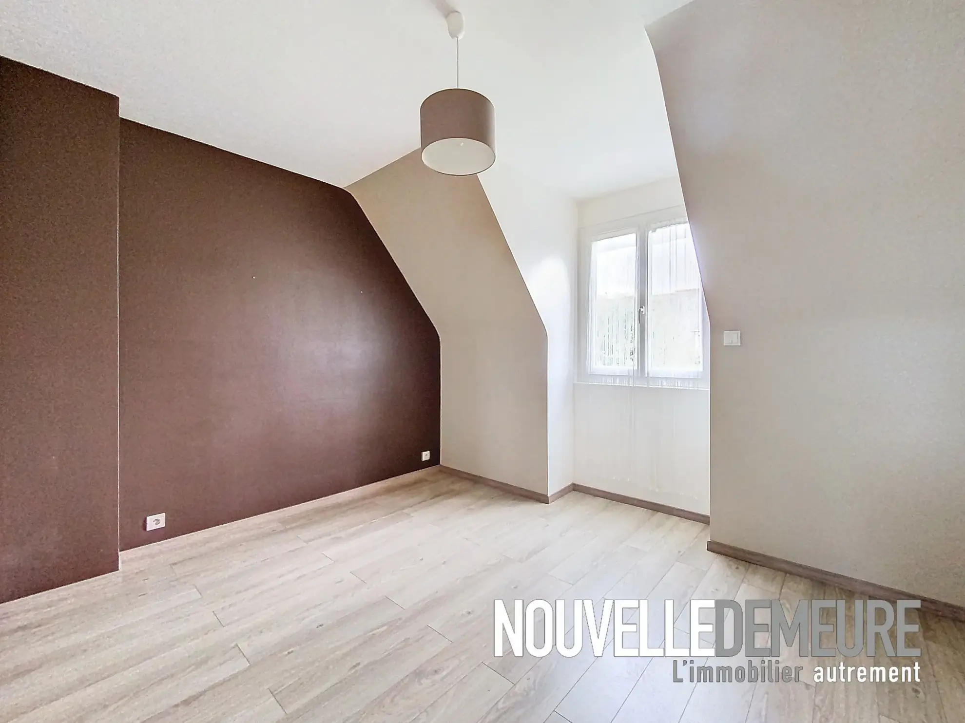 À vendre : Maison de 95 m² à Hirel avec jardin et terrasse 