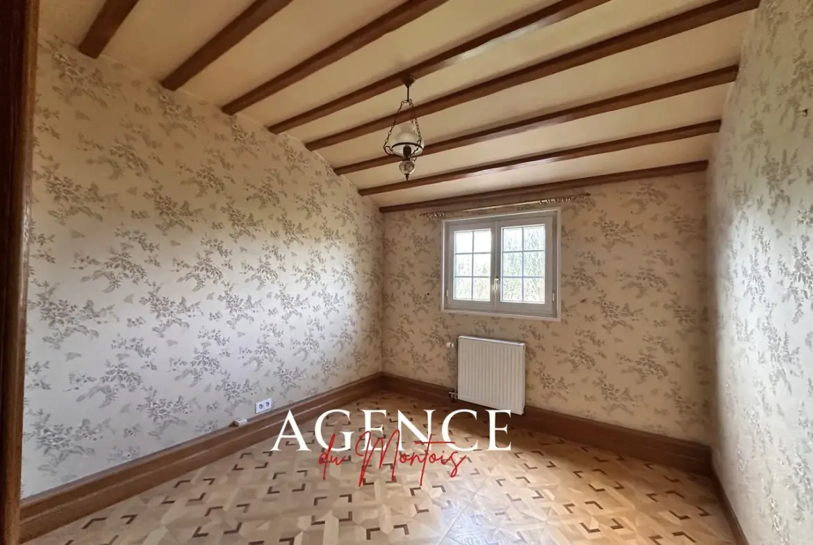 À vendre : Pavillon à Bray sur Seine - 4 chambres, jardin de 901 m² 