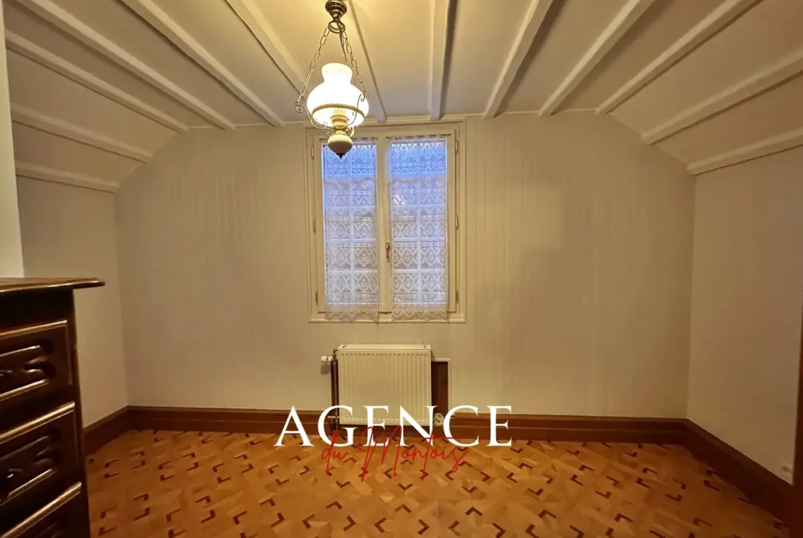 À vendre : Pavillon à Bray sur Seine - 4 chambres, jardin de 901 m² 