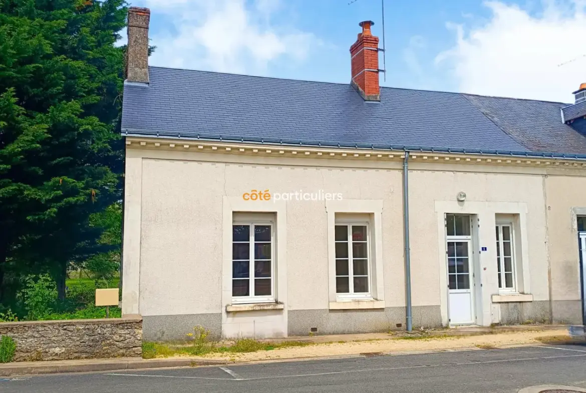 Charmante maison rénovée à Savigne-sur-Lathan avec rentabilité locative 