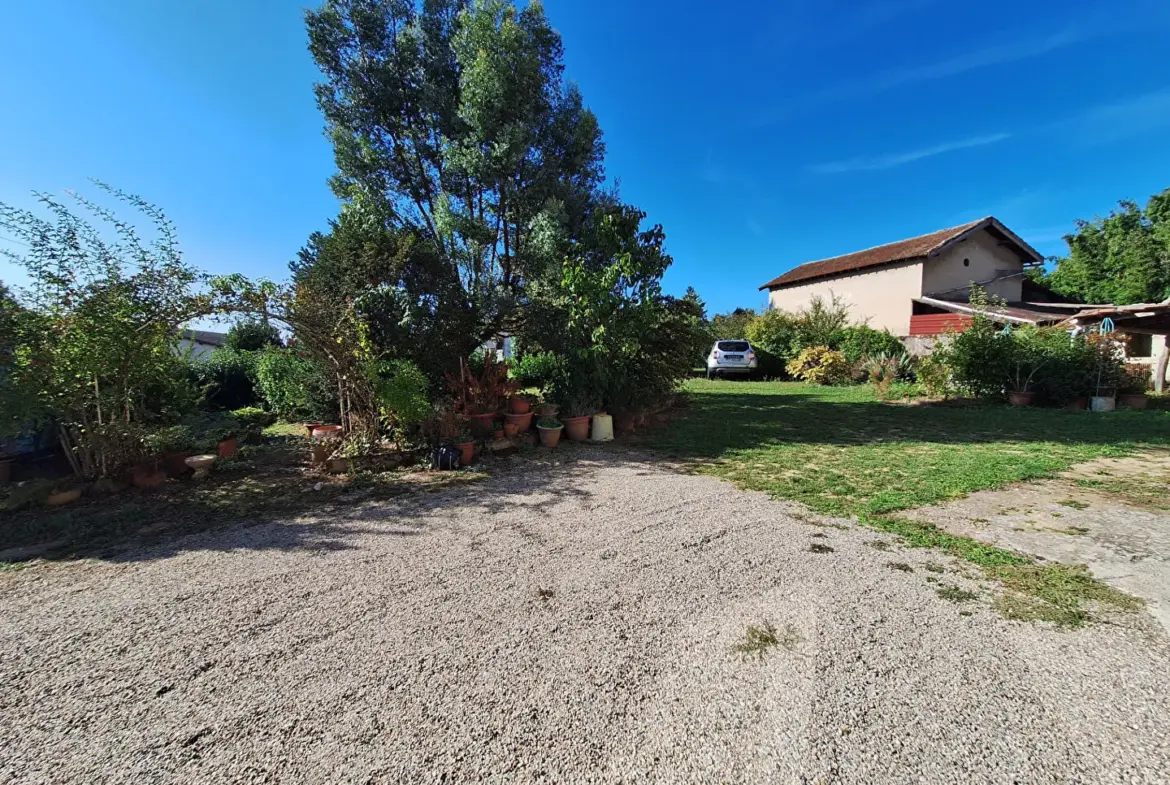 Maison à Cheyssieu de 225m² avec hangar à vendre 