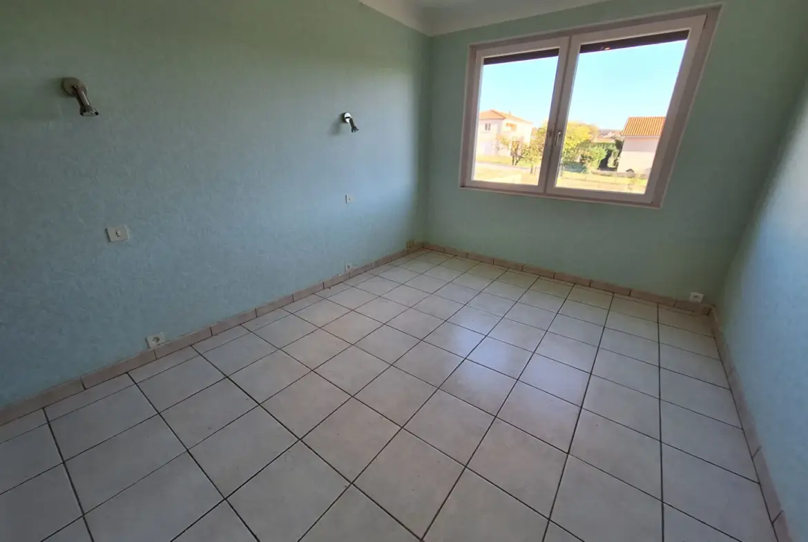 Maison à vendre à Saint-Alban-Du-Rhône - 119 m² - 3 chambres 