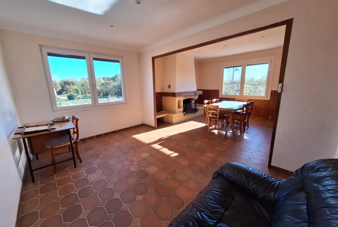 Maison à vendre à Saint-Alban-Du-Rhône - 119 m² - 3 chambres 