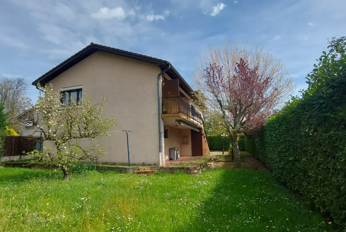 Vente de Villa 120 m² à Pont-Évêque - Quartier Calme 