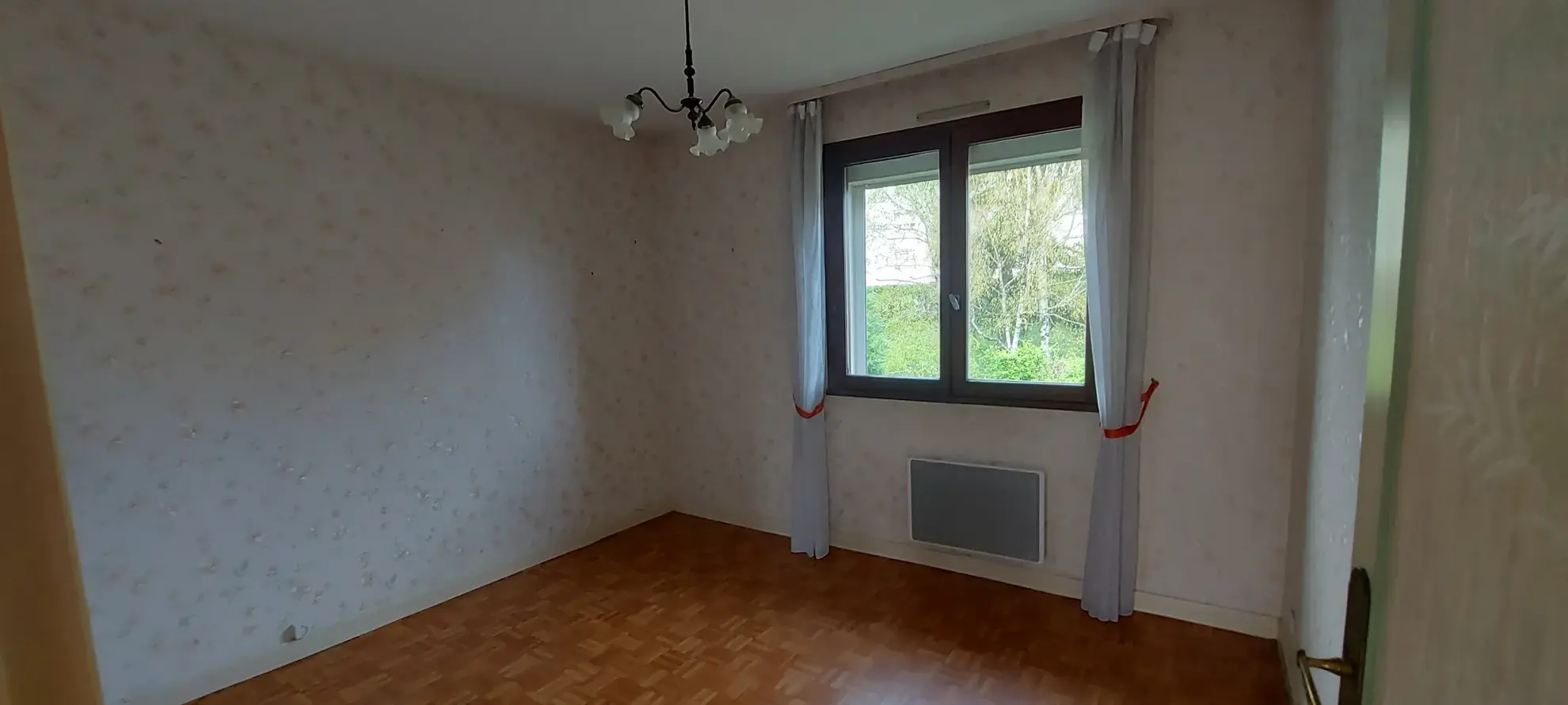 Vente de Villa 120 m² à Pont-Évêque - Quartier Calme 