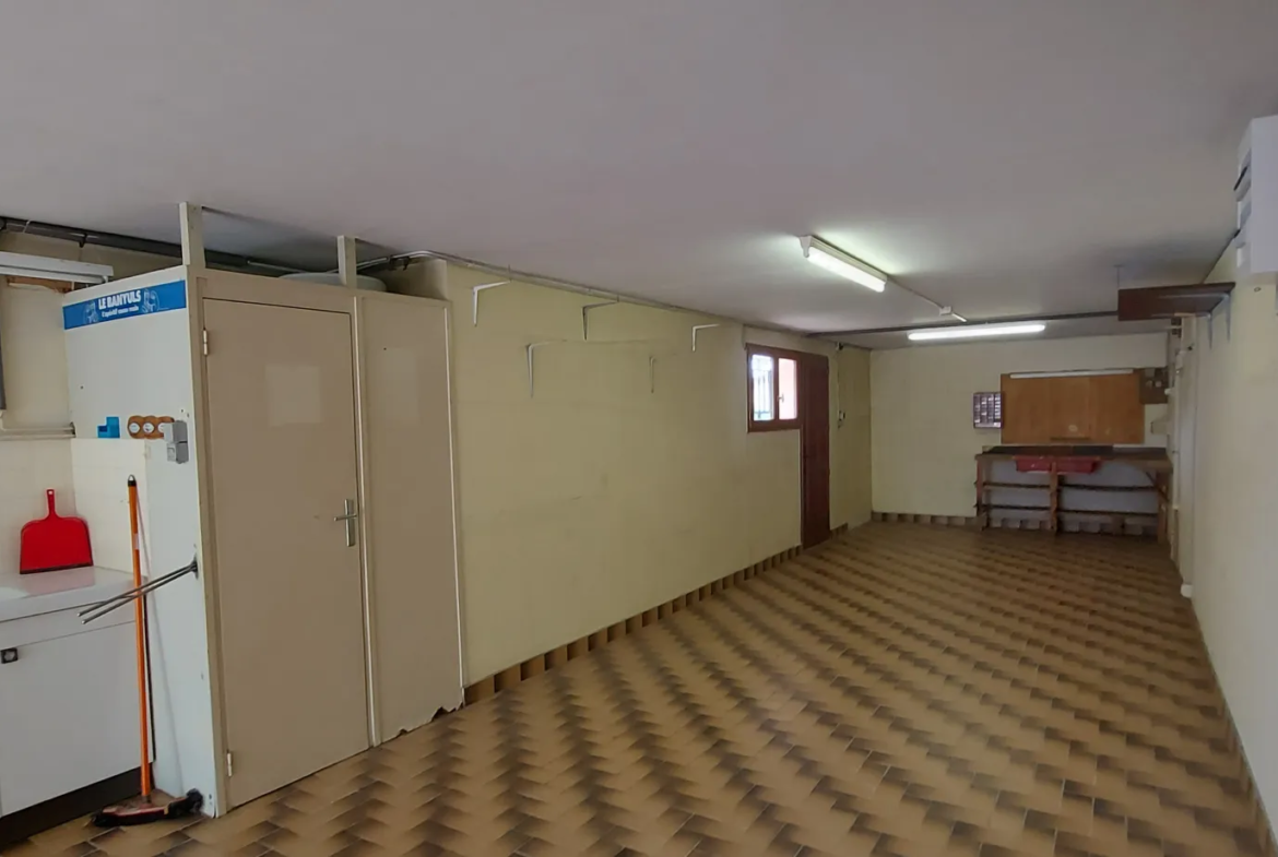Vente de Villa 120 m² à Pont-Évêque - Quartier Calme 