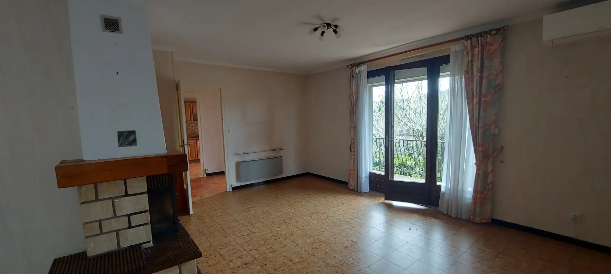 Vente de Villa 120 m² à Pont-Évêque - Quartier Calme 