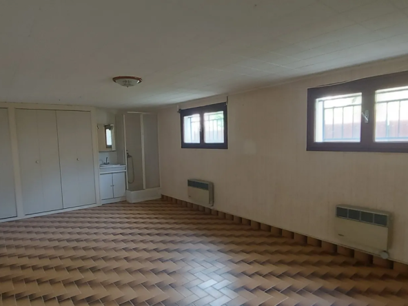 Vente de Villa 120 m² à Pont-Évêque - Quartier Calme 