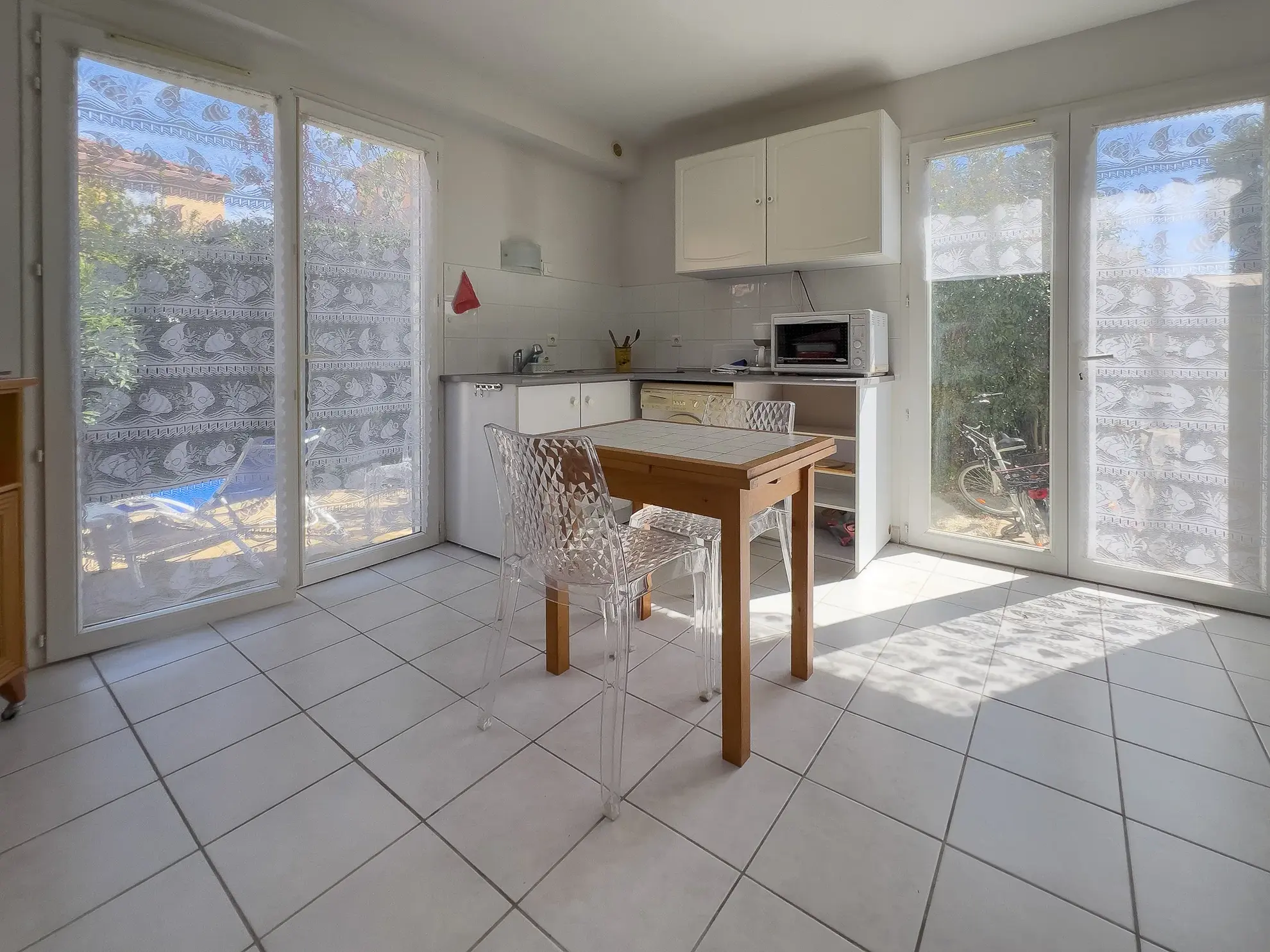 Mazet 3 pièces à vendre près du port Miramar et des plages 
