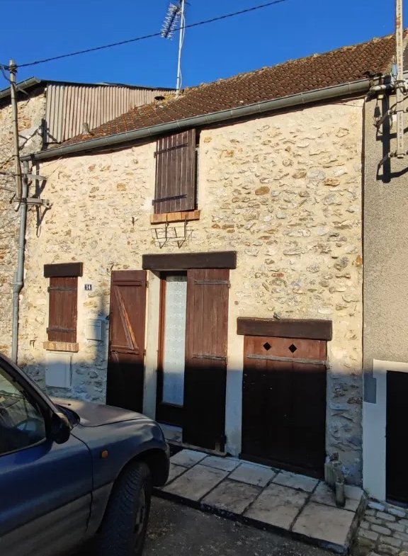 Charmante maison en pierres à Dourdan – Idéal pour un premier achat 