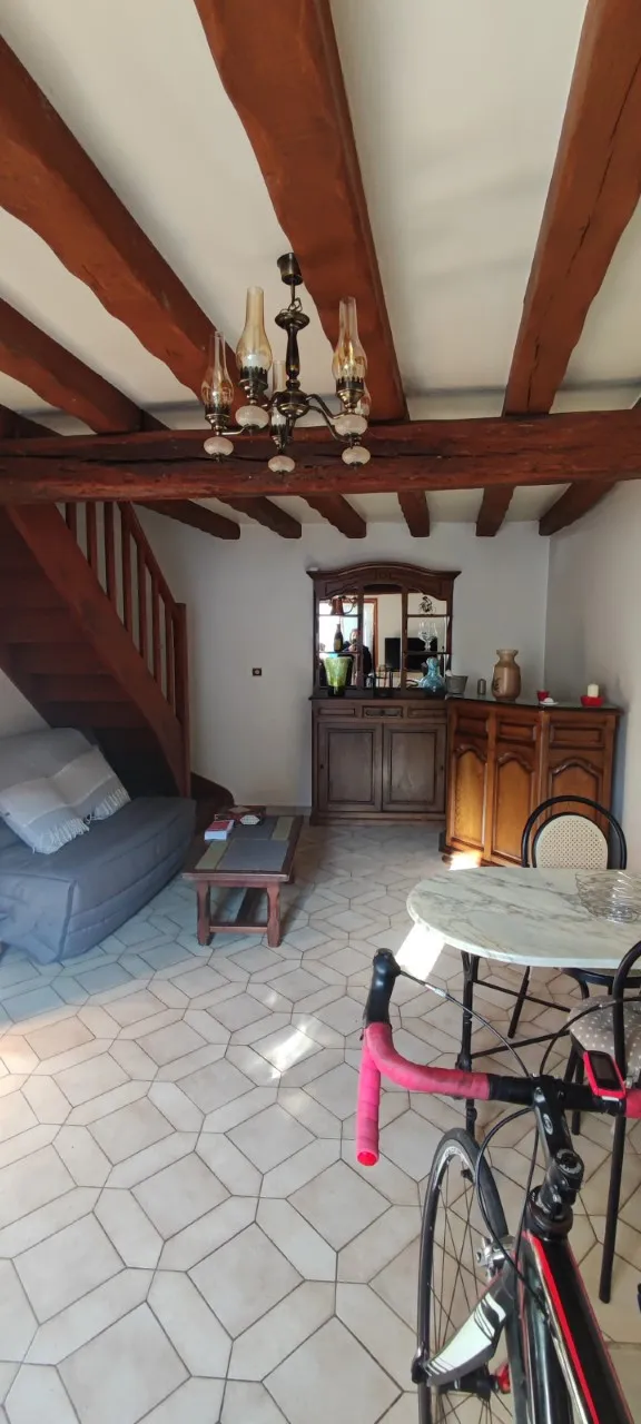 Charmante maison en pierres à Dourdan – Idéal pour un premier achat 