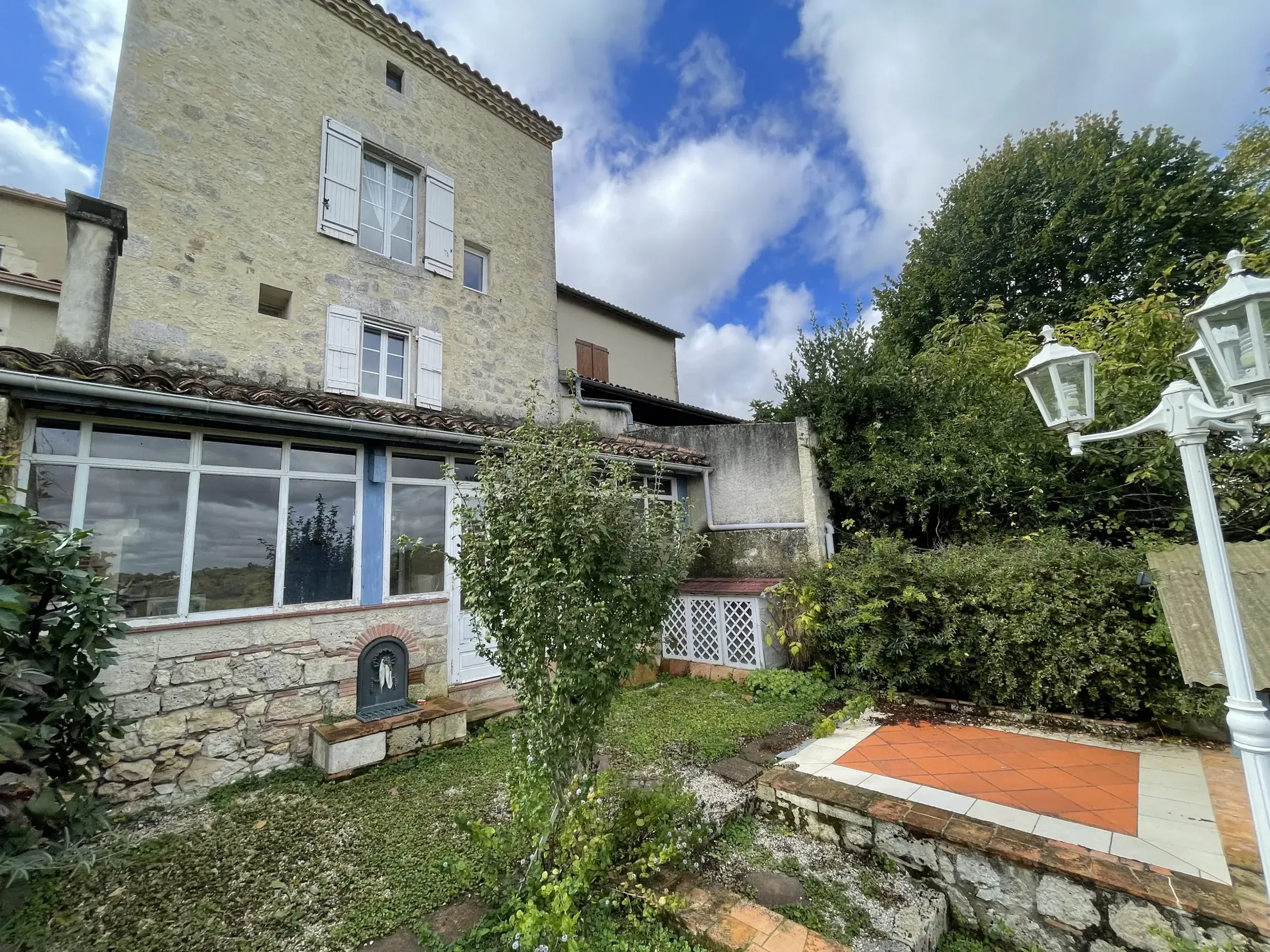Maison de village avec jardin et terrasse à Larroque sur l'Osse 