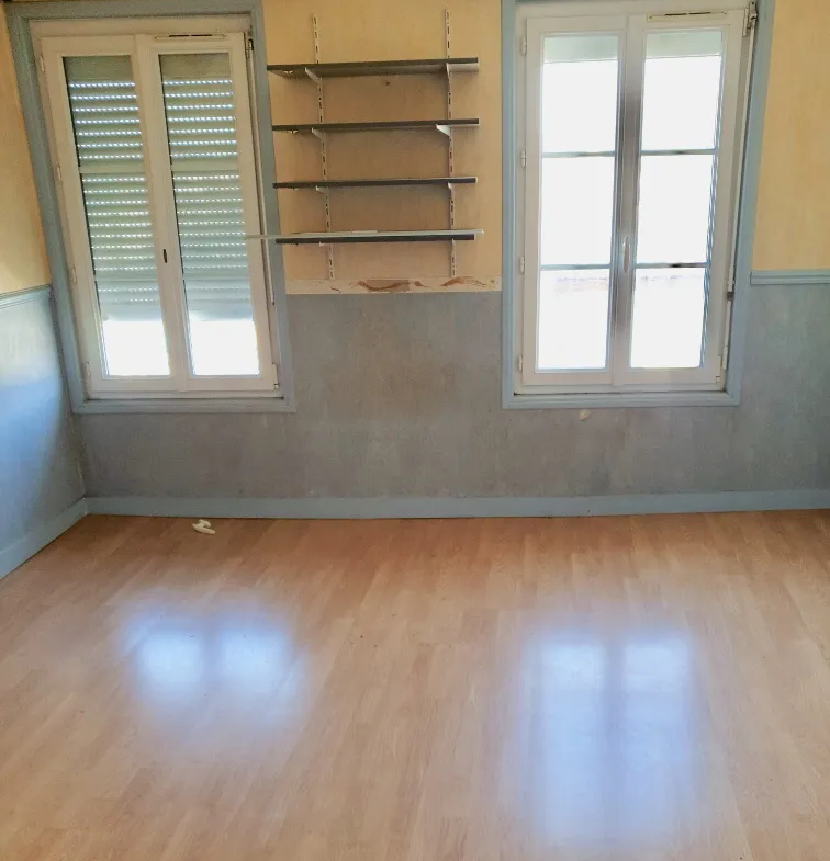 À vendre : Maison de ville à Magnac-sur-Touvre - 66 m² 