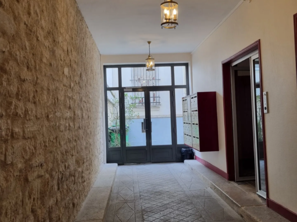 Charmant Studio à vendre à Paris 75014 - Idéal Investissement 