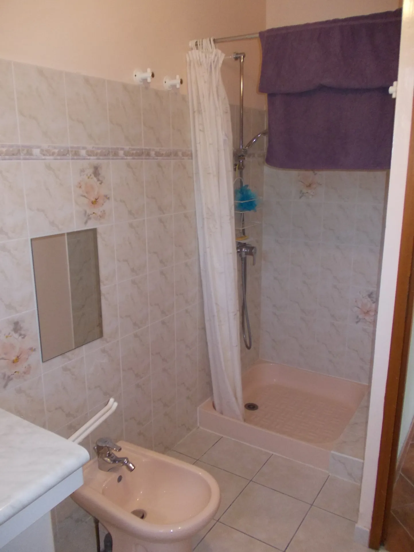 Maison contemporaine avec garage et piscine à vendre à Matha 