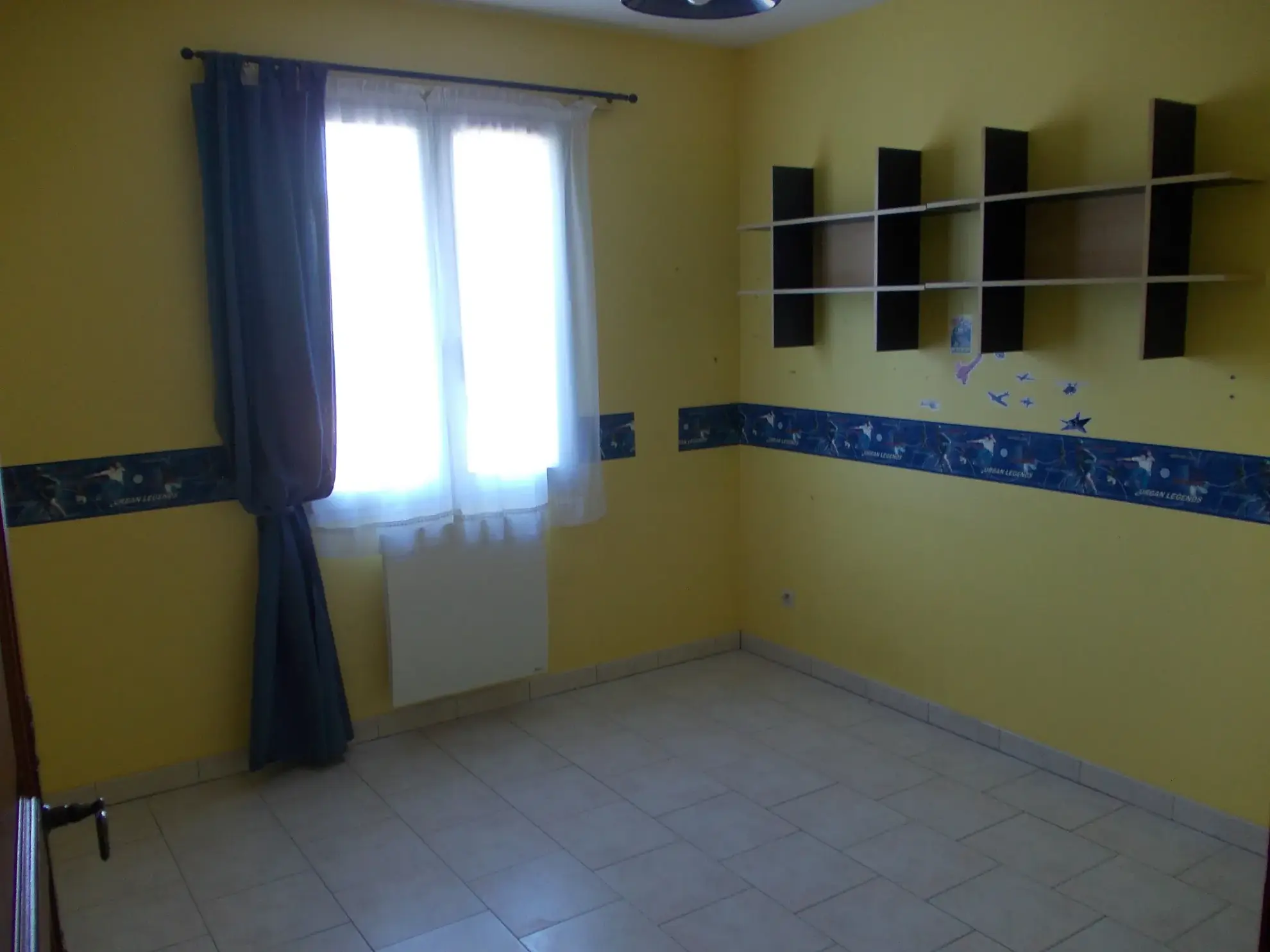 Maison contemporaine avec garage et piscine à vendre à Matha 