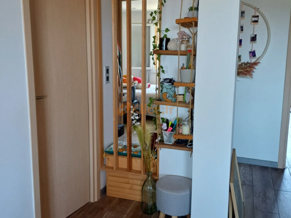 Appartement T3 en dernier étage à Mandelieu Capitou 