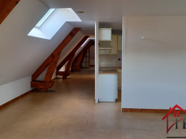 Appartement Type 3/4 à Lons le Saunier avec Vue Dégagée 